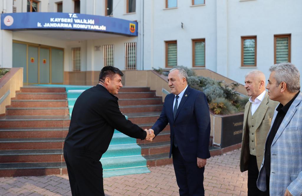 MHP İl Başkanı Kayseri'de Şehit Ailelerini Ziyaret Etti