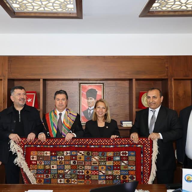 Malatya Büyükşehir Belediye Başkan Adayı Muğla Belediye Başkanı ile Yazıhan'da Buluştu
