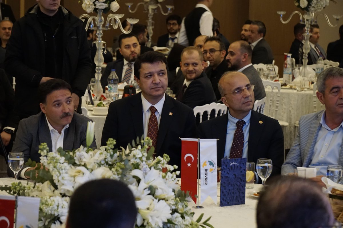 Saadet Partisi Kayseri Millet Vekili Mahmut Arıkan, İNOVDER Üyeleri ile Bir Araya Geldi
