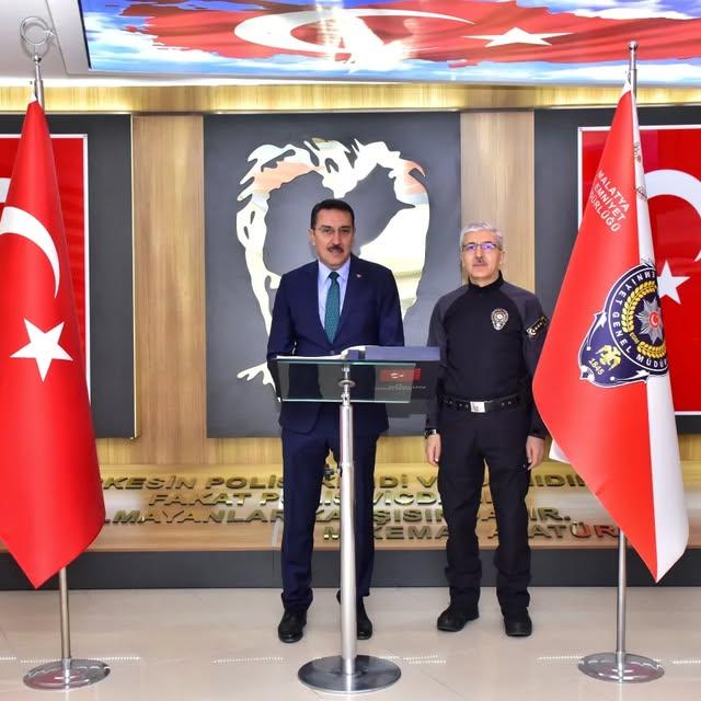 Gümrük ve Ticaret Eski Bakanı Bülent Tufenkçi, Malatya Emniyet Müdürü Arif Çankalı'yı Ziyaret Etti