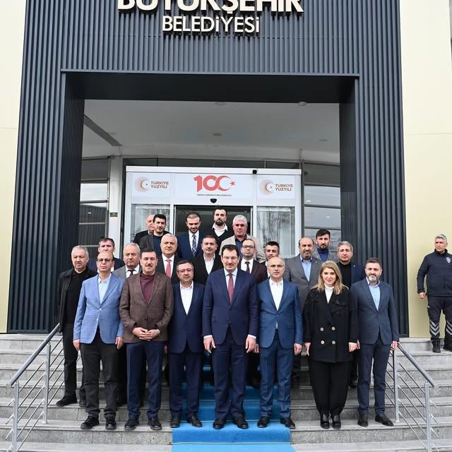 Malatya Büyükşehir Belediyesi'ni Ziyaret Eden AK Parti Milletvekili İnanç Siraç Kara Olmeztoprak: Topyekûn İhyaya Odaklı Çalışmalar Sürüyor