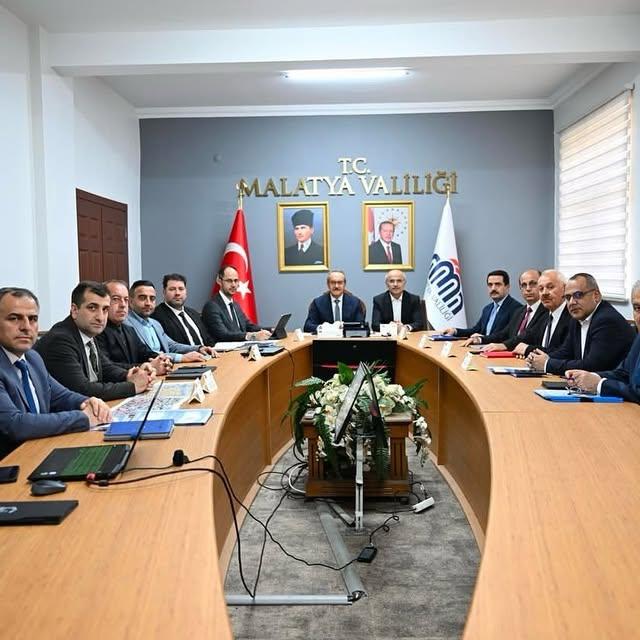 Malatya'da TOKİ Projesi ve Doğanşehir Sorunları İstişare Toplantısı Yapıldı