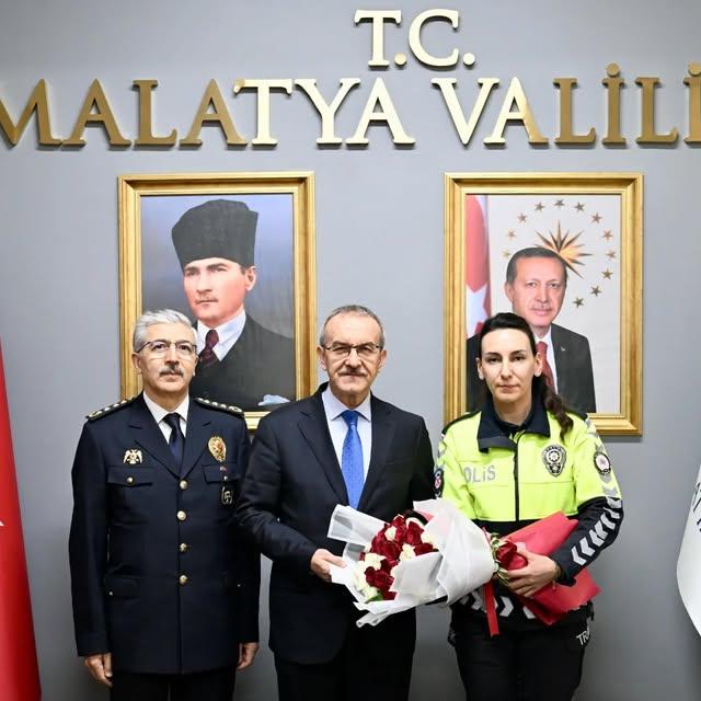 Vali Yavuz, Emniyet Teşkilatı'nın Kuruluş Yıl Dönümü Etkinliklerinde Emniyet Heyetini Kabul Etti