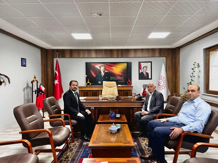 Nevşehir Esnaf ve Sanatkarlar Odaları Birliği, Aile ve Sosyal Hizmetler İl Müdürü'nü Ziyaret Etti
