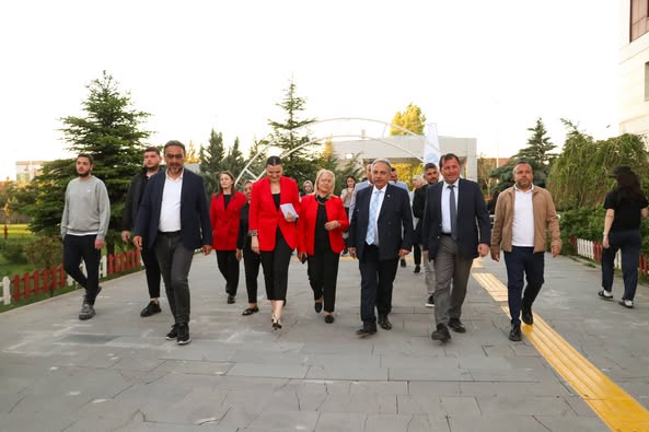 Kayseri'de 19 Mayıs Atatürk'ü Anma Gençlik ve Spor Bayramı Konseri Düzenlendi