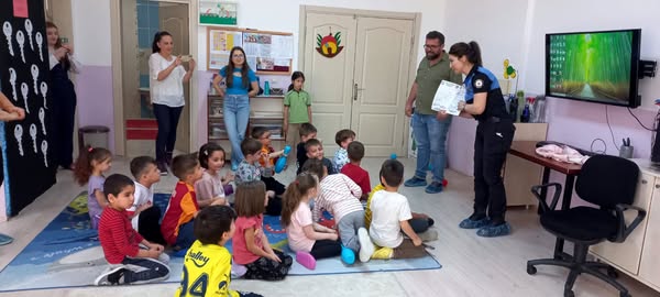 Nevşehir Emniyet Müdürlüğü Öğrencilerle Güvenlik Bilinci Oluşturdu