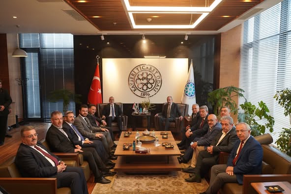 AK Parti Heyeti, Kayseri'de İş Dünyasıyla İstişare Toplantısı Gerçekleştirdi